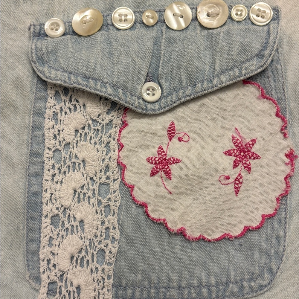 No Barriers Embroidered Patchwork Light Blue Deni… - image 2